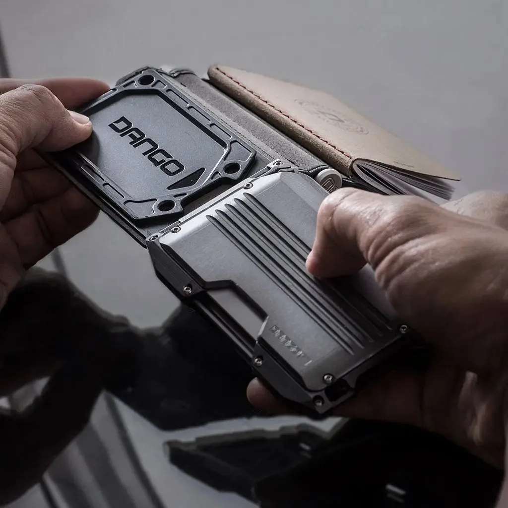 A10 Adapt Wallet | Bifold