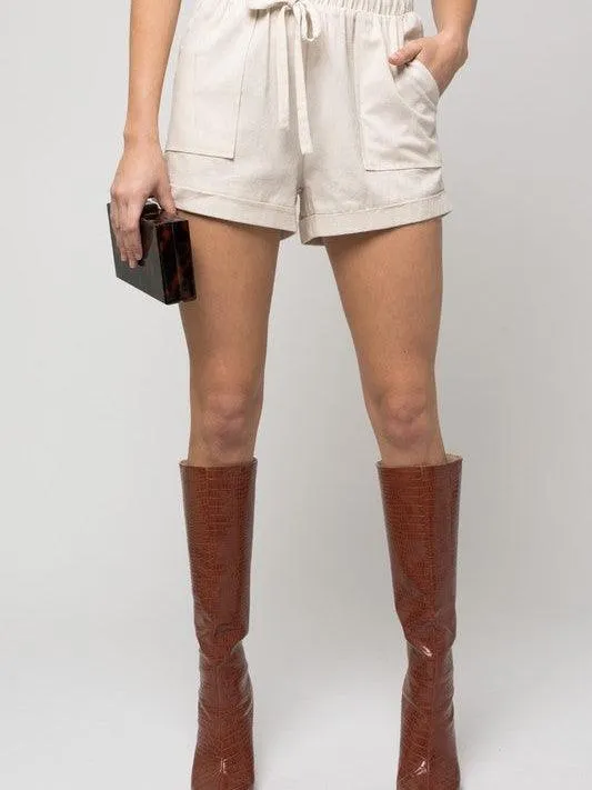Everyday Fashion Front Pocket Roll-Up Shorts with Elastic Waist