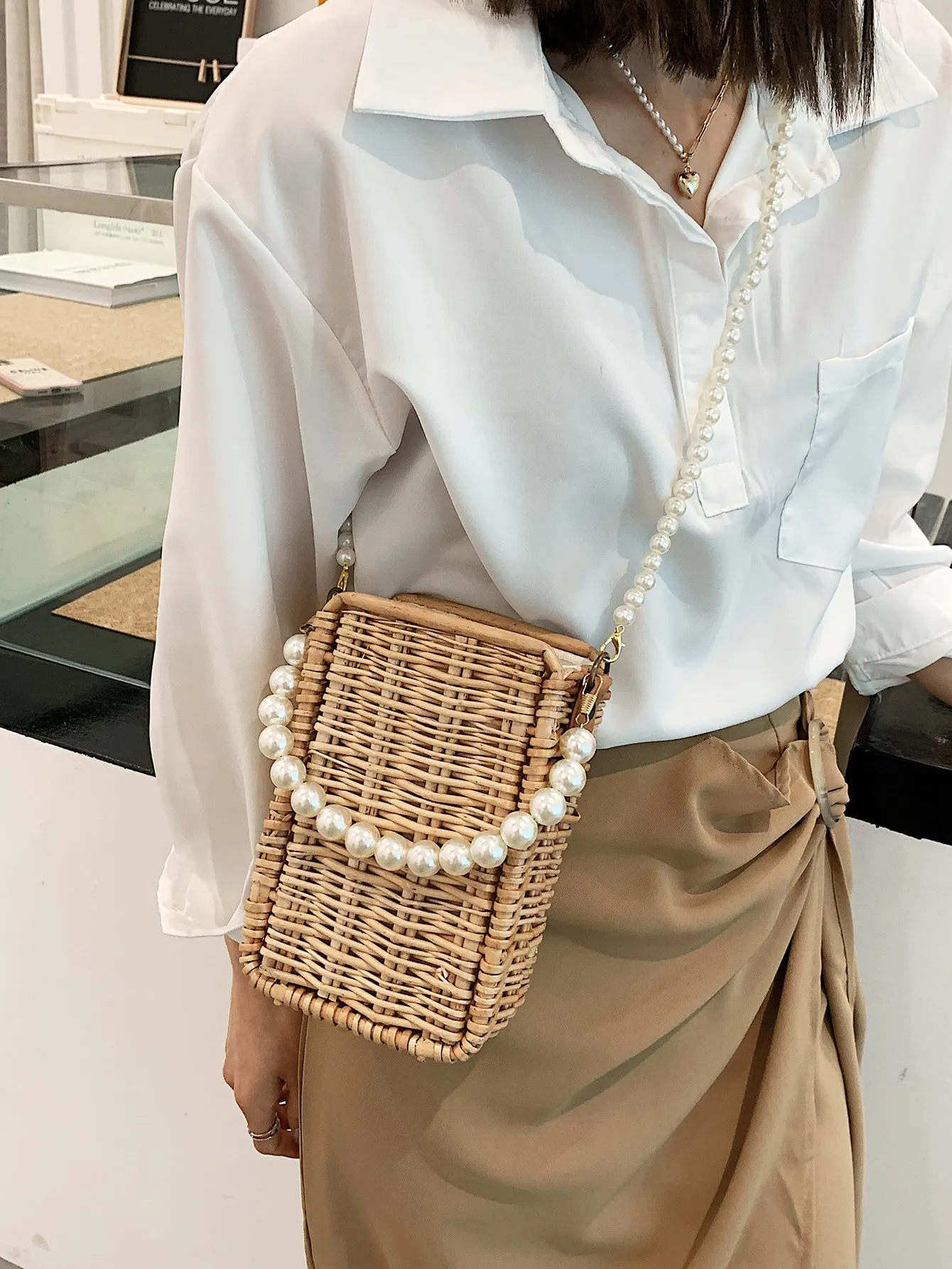 Faux Pearl  CROSSBODY Straw Bag