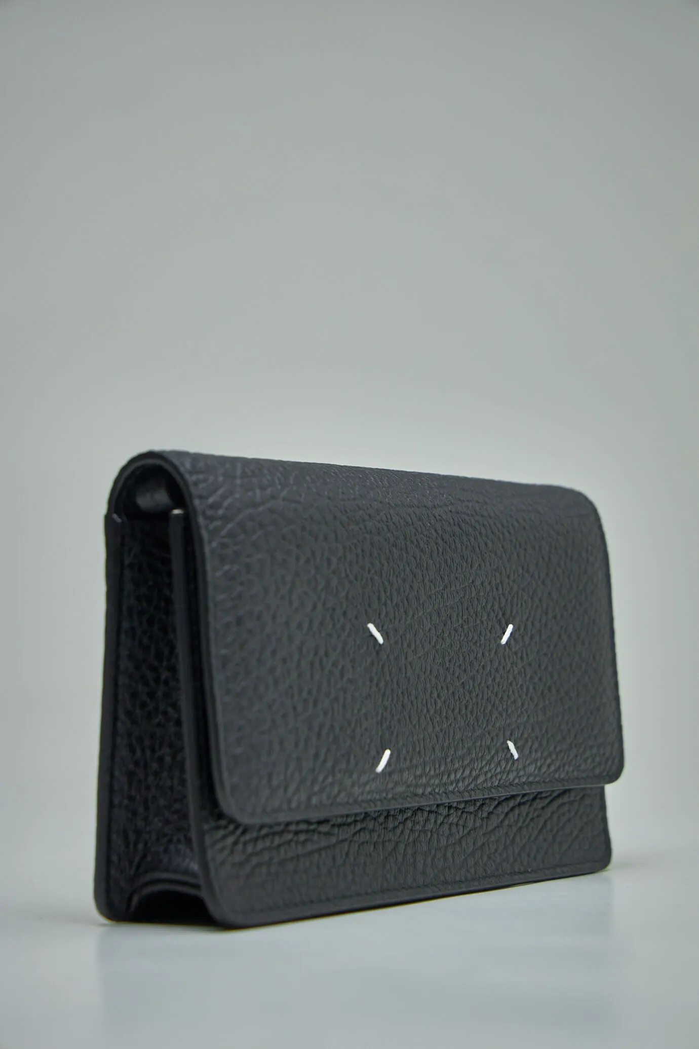 Four Stiches Chain Wallet