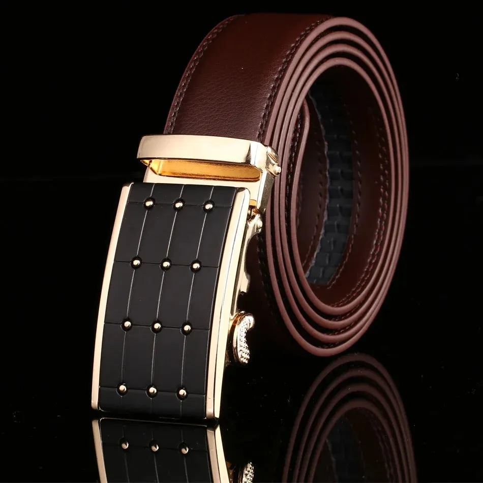 Sleek Black Buckle Leather Belt