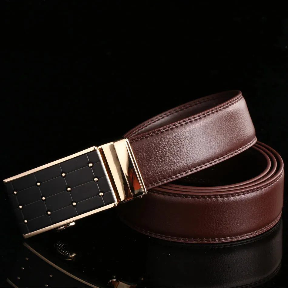 Sleek Black Buckle Leather Belt